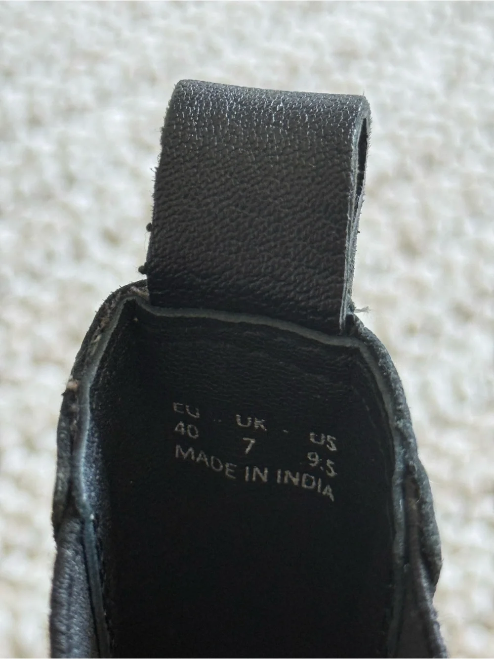 ASRA stylish black